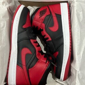 Brand new jordan 1 mid with box